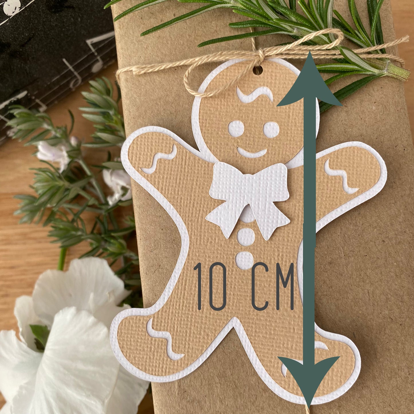 Gingerbread man gift tags, Christmas gift wrapping.