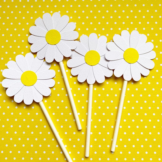 Daisy Cupcake toppers.