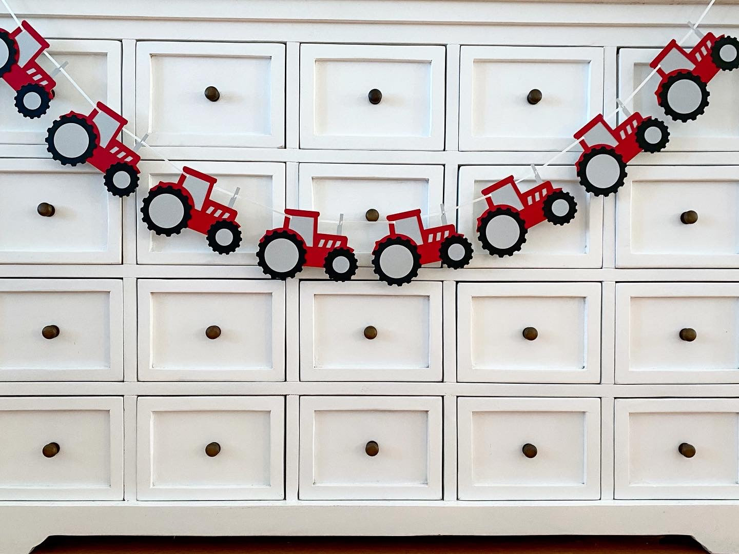 Tractor banner. Red or green tractors.