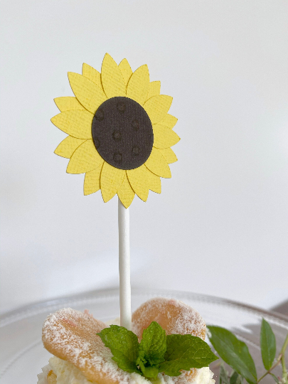 Sunflower Cupcake Toppers. Floral birthday party, Baby shower.