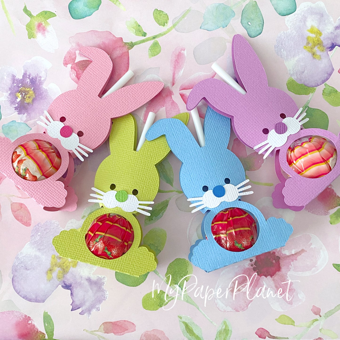Bunny Rabbit Lollipop holder. Easter chocolate class gifts.