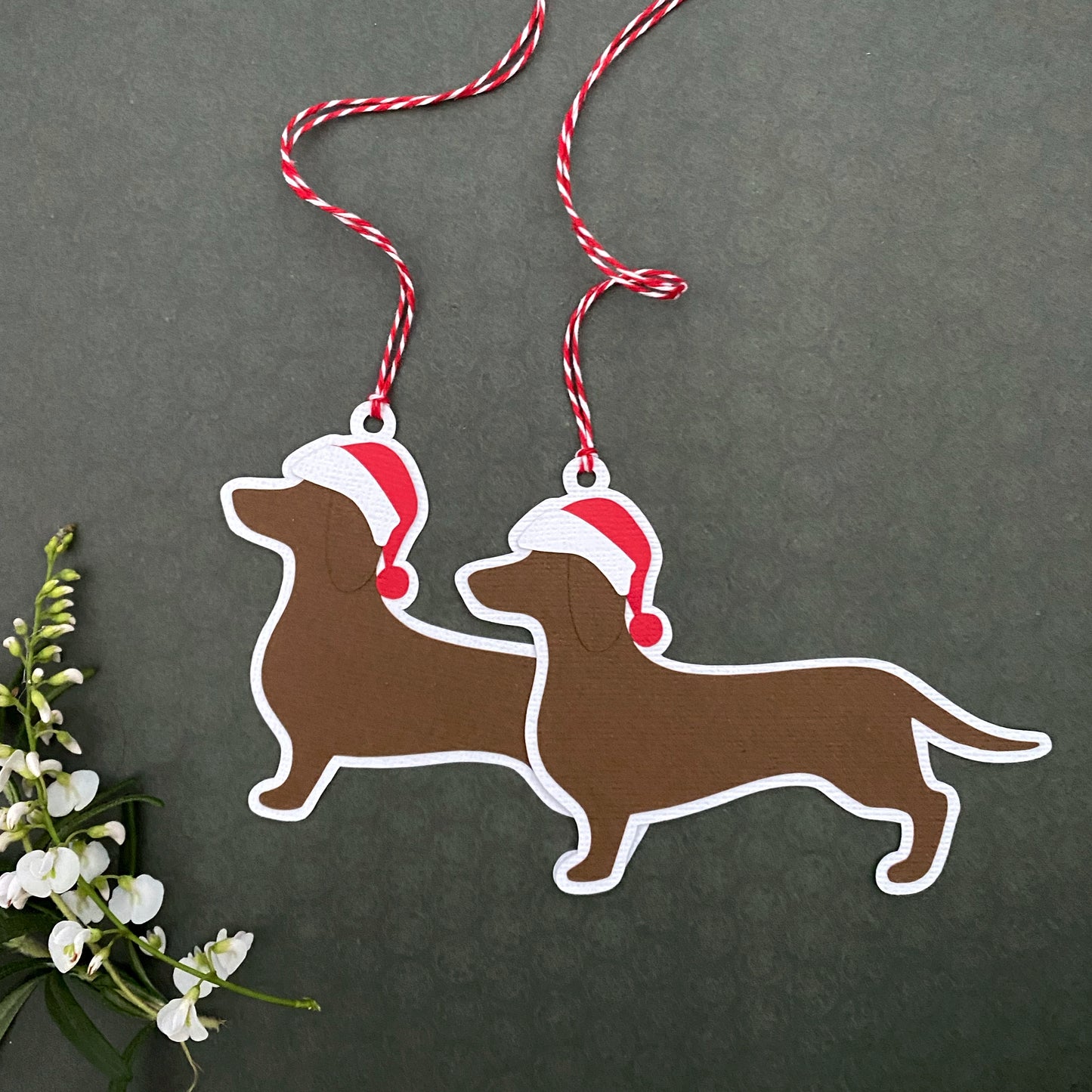 Christmas Sausage Dog gift tags. Dachshund with Santa hat.