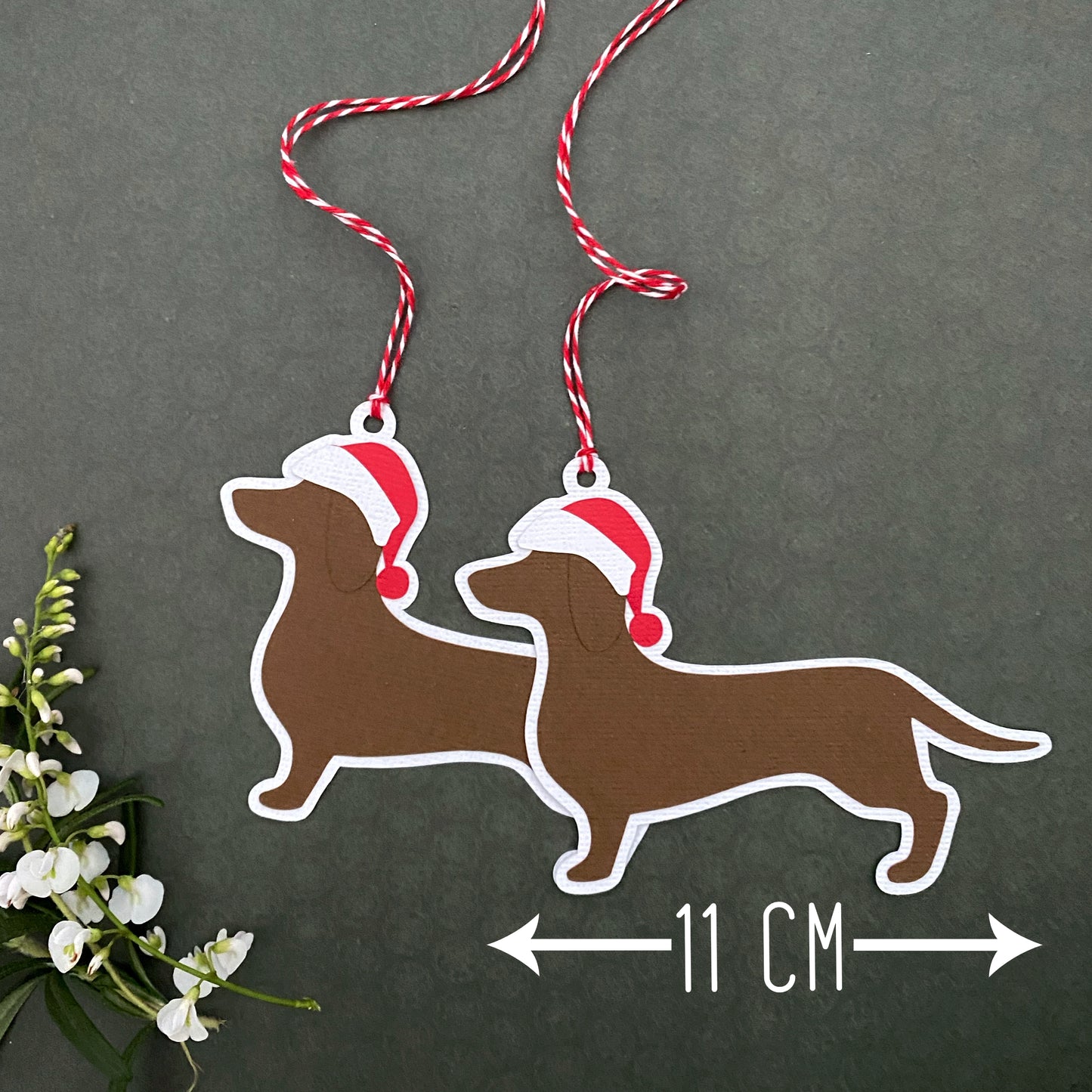 Christmas Sausage Dog gift tags. Dachshund with Santa hat.