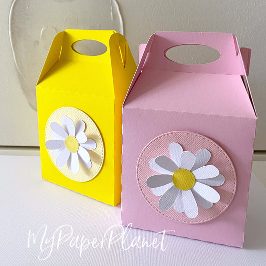 Daisy party gift boxes. Flower birthday party favour box.