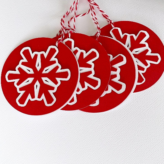 Christmas Snowflake gift tags.